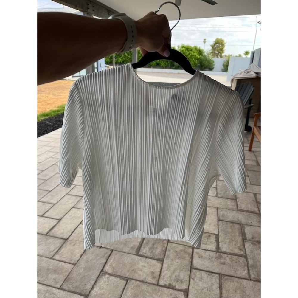 Aqua White Accordion Pleated Short Sleeve V-Neck Boxy Top Blouse Medium